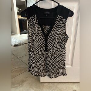 The Limited black and white sleeveless blouse